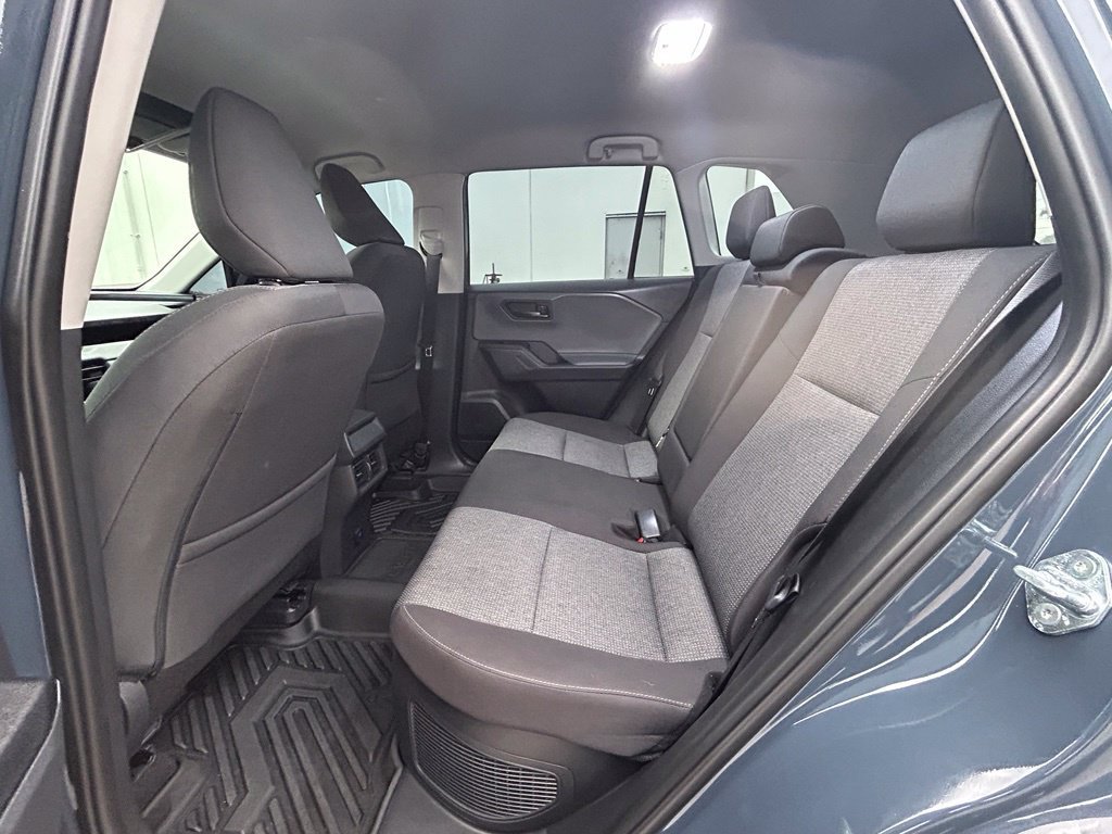 Used 2026 Toyota RAV4 LE FWD image 31