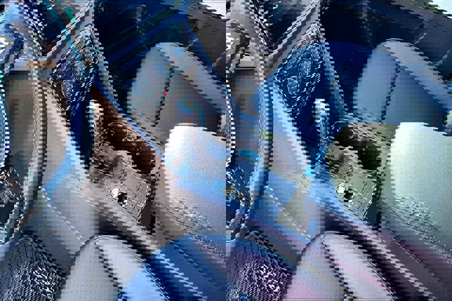 Used 2019 Volkswagen Atlas SEL image 16