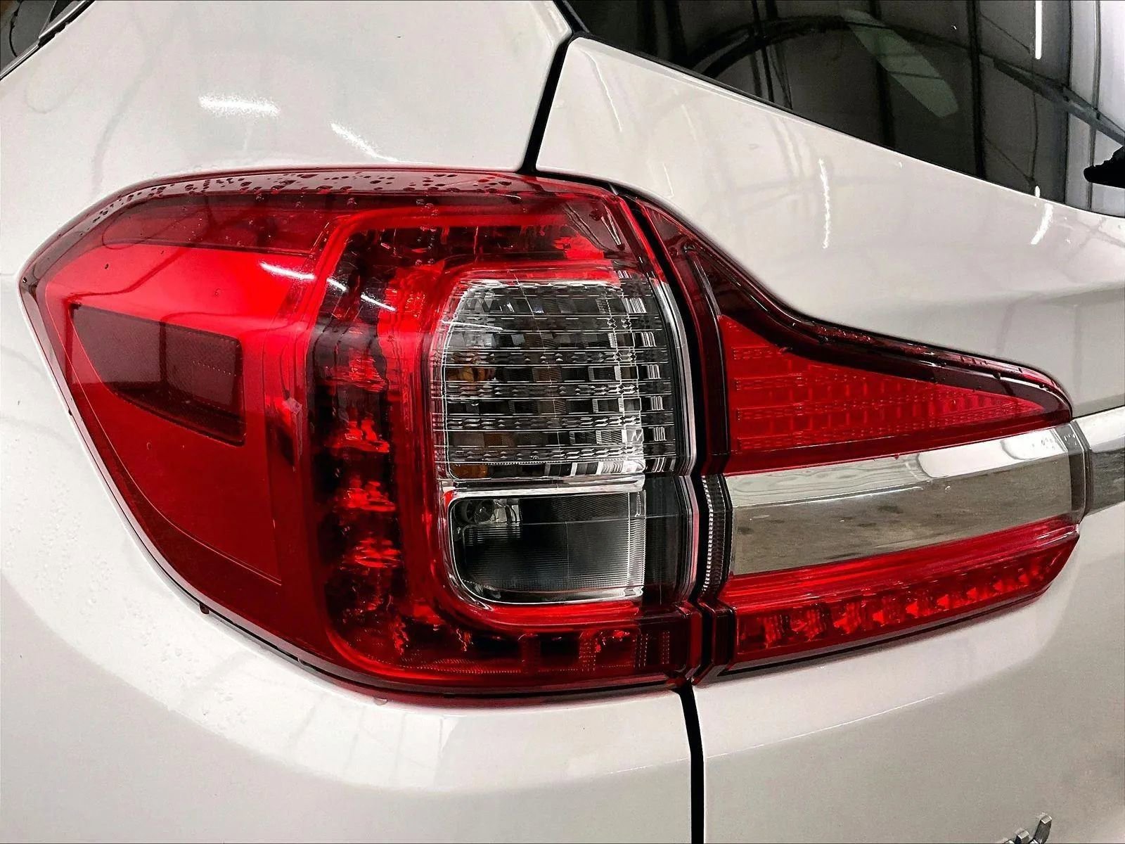 Used 2022 Subaru Ascent Limited w/ Technology Package image 29