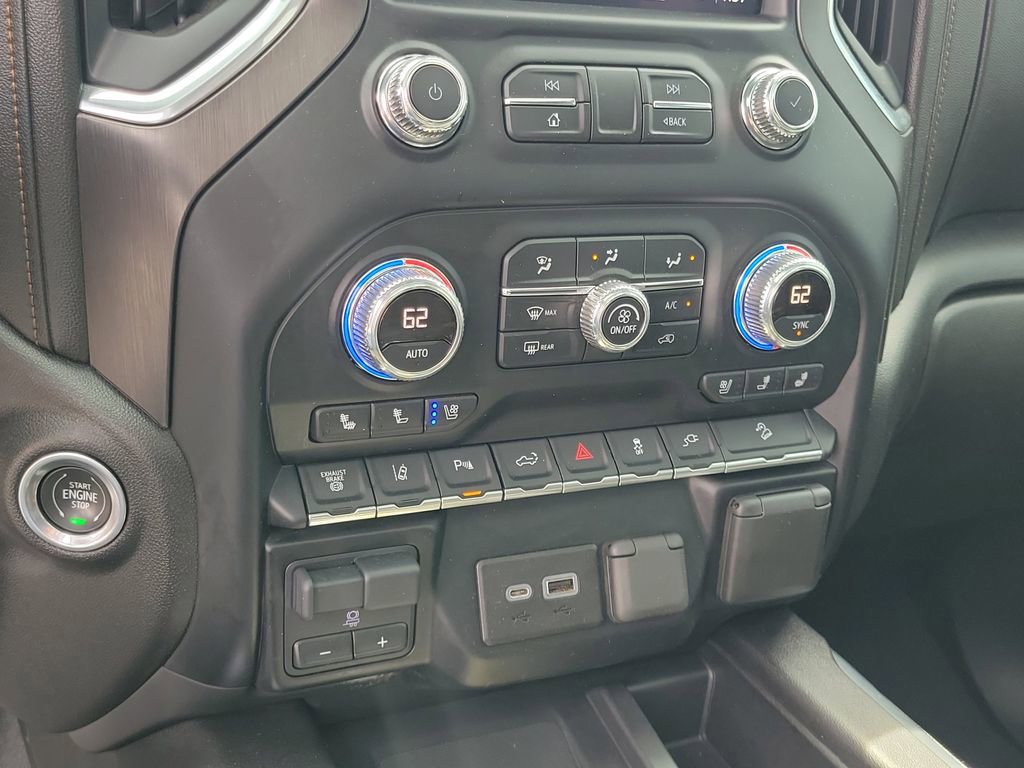 Used 2022 GMC Sierra 2500 AT4 w/ AT4 Preferred Package AWD/4WD image 27