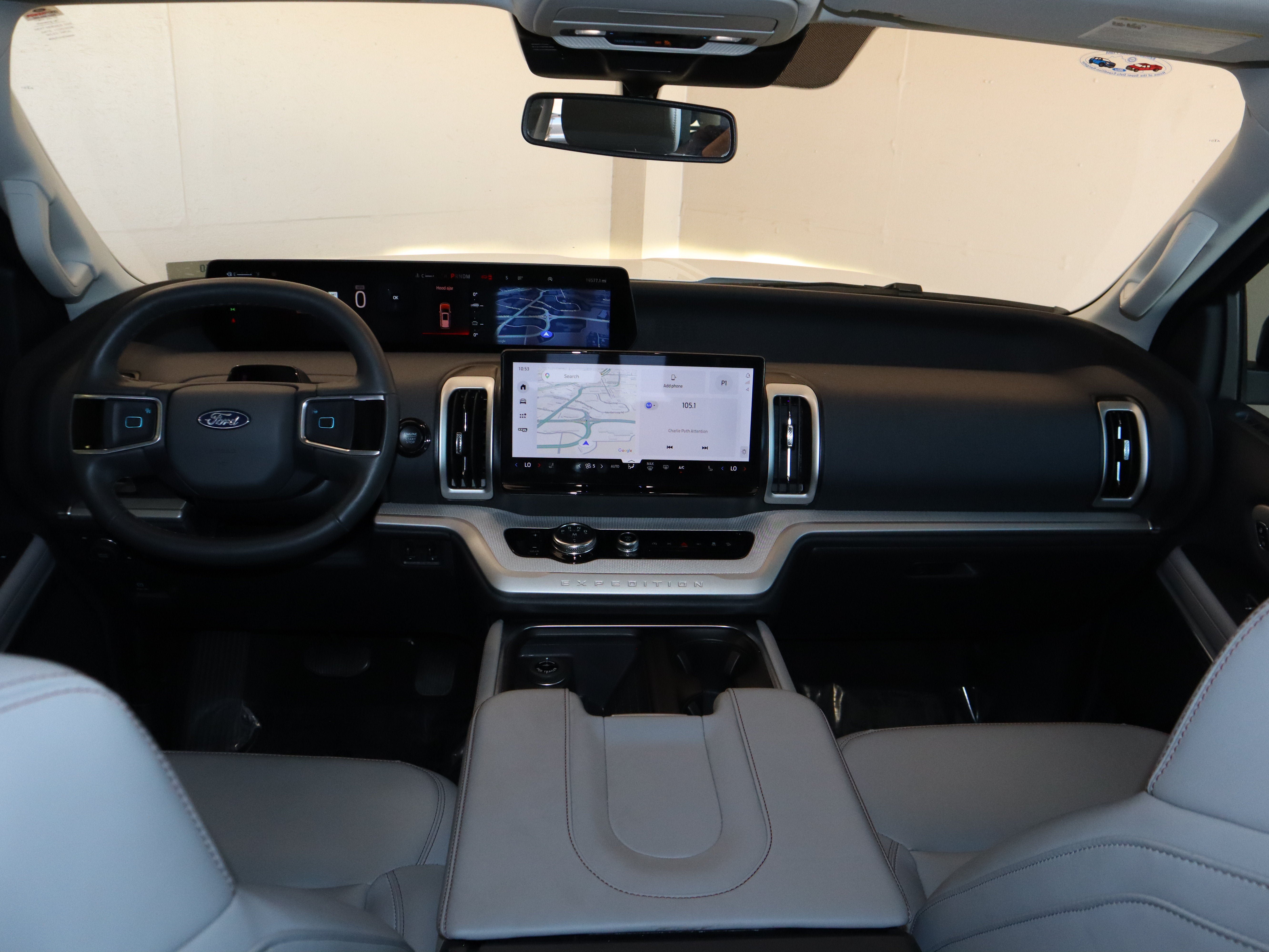 Certified 2025 Ford Expedition Active AWD/4WD image 26