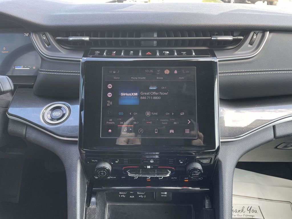 Used 2021 Jeep Grand Cherokee L Laredo image 21