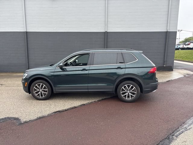 Used 2019 Volkswagen Tiguan SE w/ Panoramic Sunroof Package AWD/4WD image 1