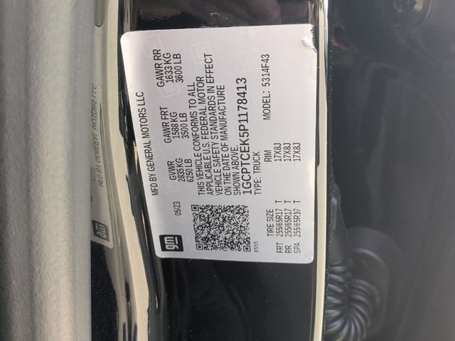 Used 2023 Chevrolet Colorado LT w/ LT Convenience Package II AWD/4WD image 29