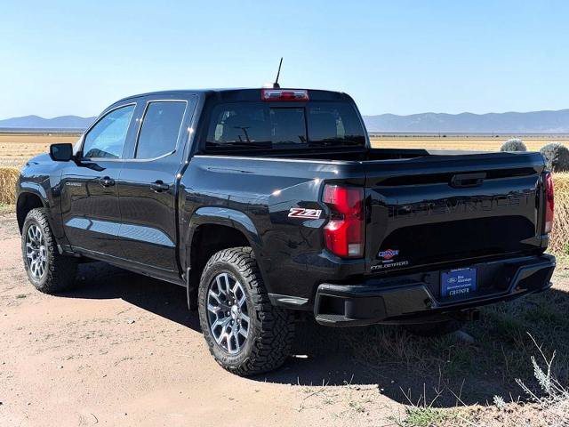 Used 2024 Chevrolet Colorado Z71 w/ Z71 Convenience Package 2 AWD/4WD image 4