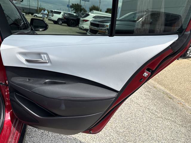 Used 2023 Toyota Corolla SE w/ Carpet Mat Package (TMS) FWD image 22