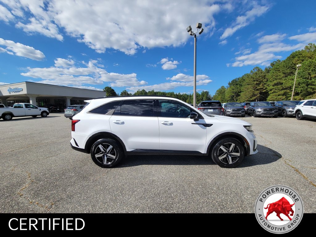 Used 2022 Kia Sorento S FWD image 8