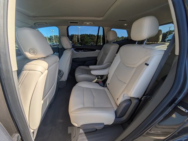 Used 2020 Cadillac XT6 Premium Luxury FWD image 14