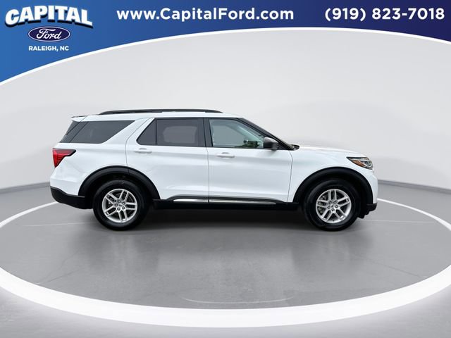 Certified 2025 Ford Explorer Active w/ Active Comfort Package RWD image 9