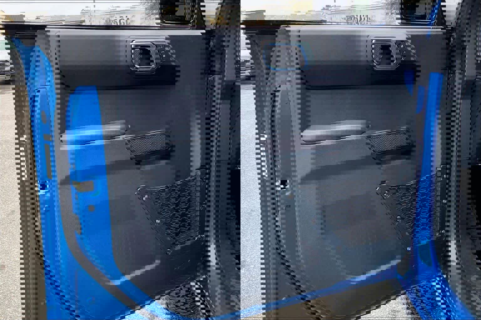 Certified 2025 Ford Bronco Badlands image 22