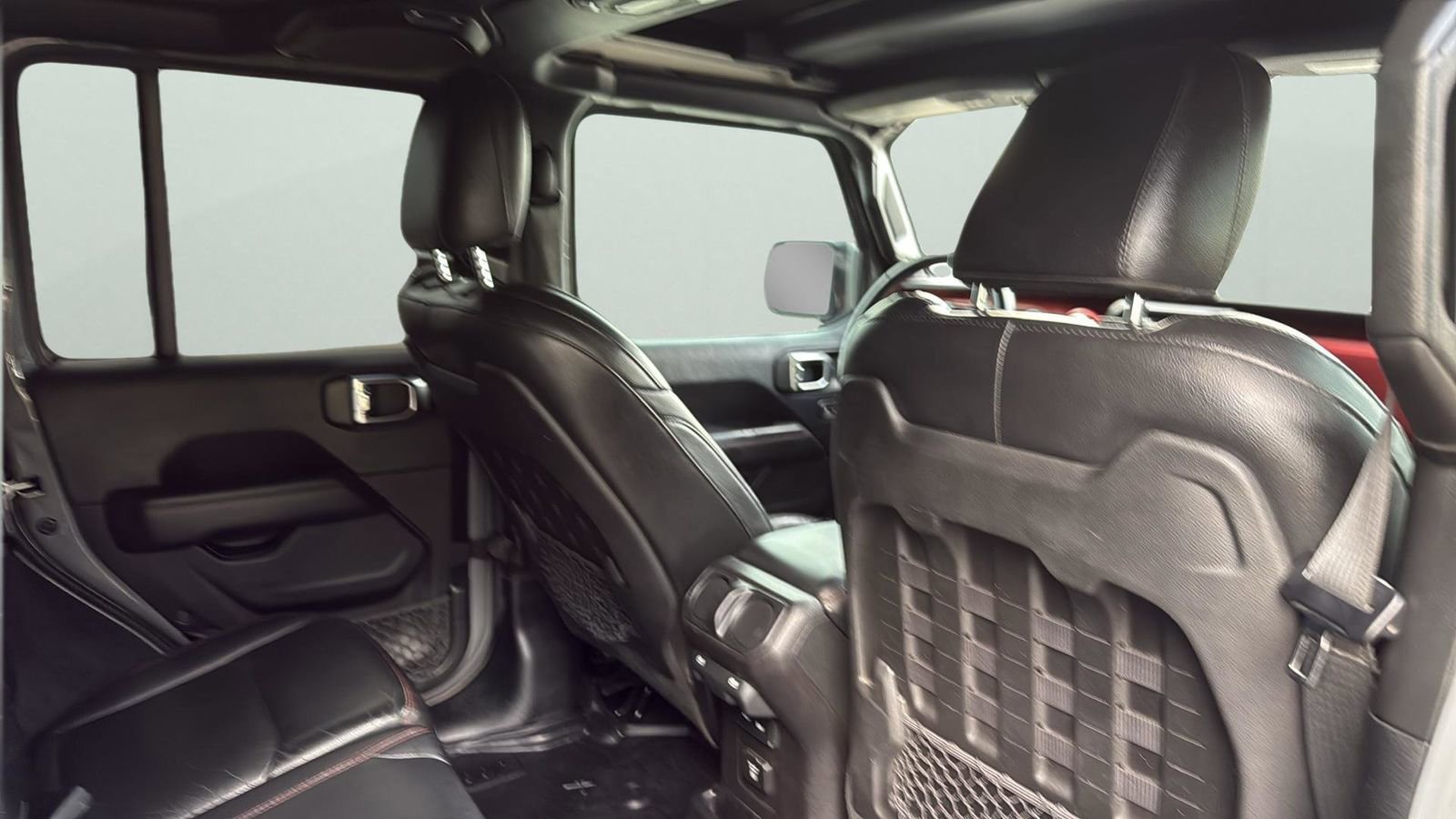 Used 2019 Jeep Wrangler Unlimited Rubicon AWD/4WD image 29