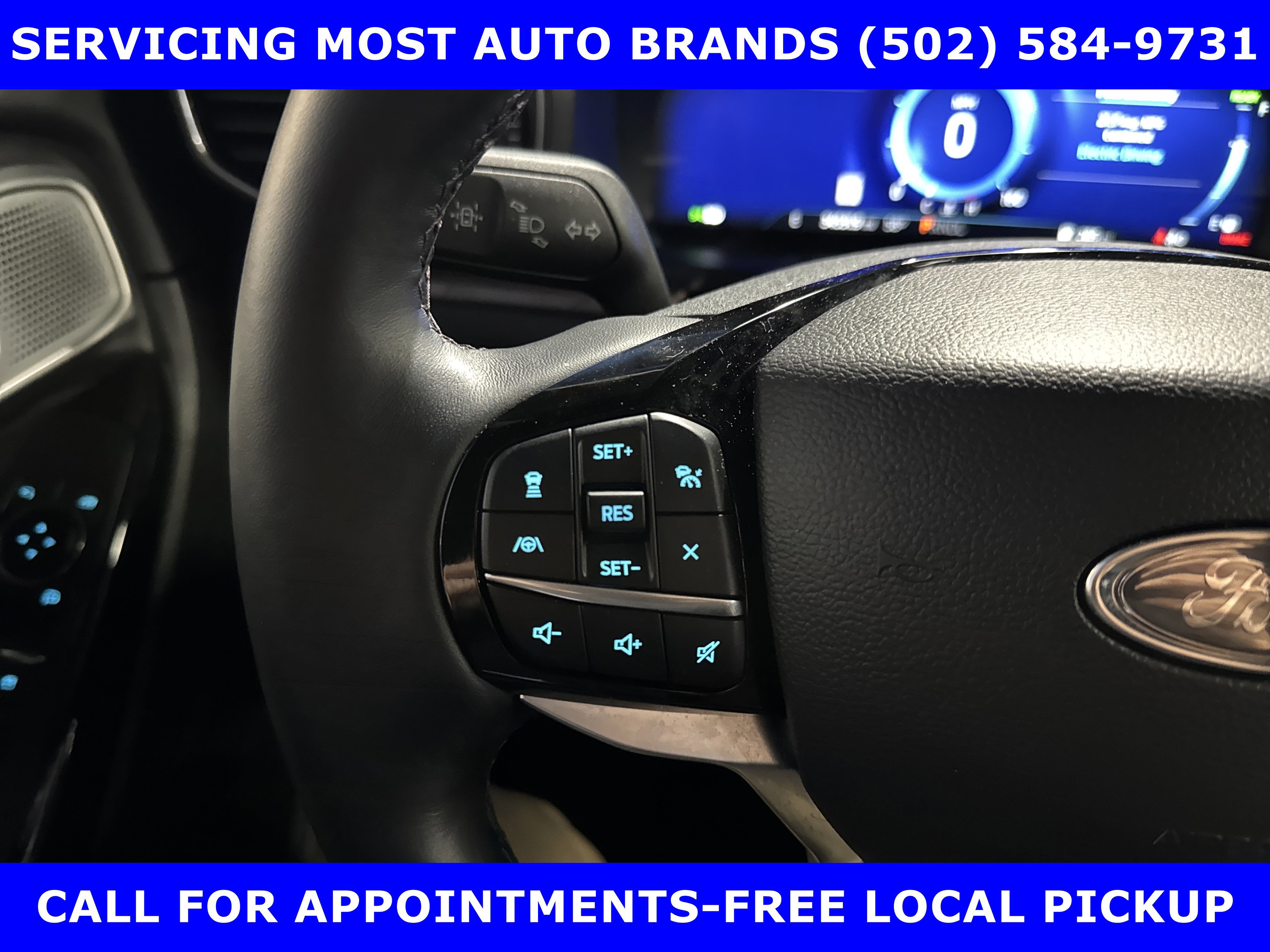 Certified 2023 Ford Explorer Platinum w/ Premium Technology Package image 17