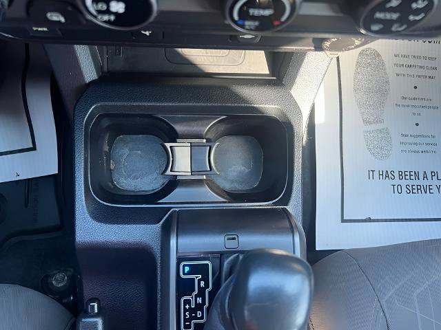 Used 2017 Toyota Tacoma TRD Sport w/ Tow Package (A/T) AWD/4WD image 24