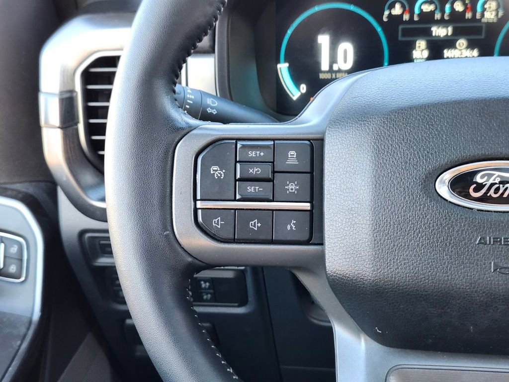 Certified 2022 Ford F150 Lariat w/ Equipment Group 502A High image 30