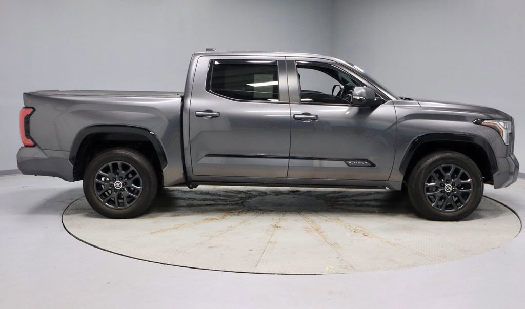 Used 2024 Toyota Tundra Platinum AWD/4WD image 6