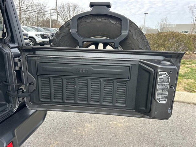 Used 2023 Jeep Wrangler Unlimited Rubicon w/ Xtreme 35 Tire Package image 24