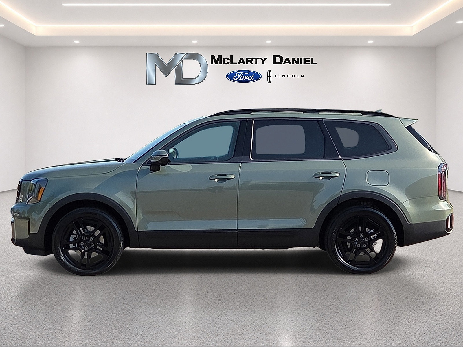 Used 2025 Kia Telluride SX Prestige X-Line AWD/4WD image 3