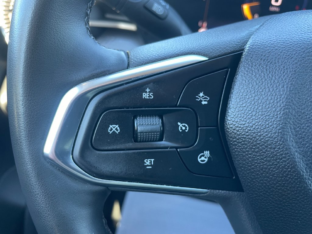 Used 2024 Chevrolet Trax ACTIV FWD image 35