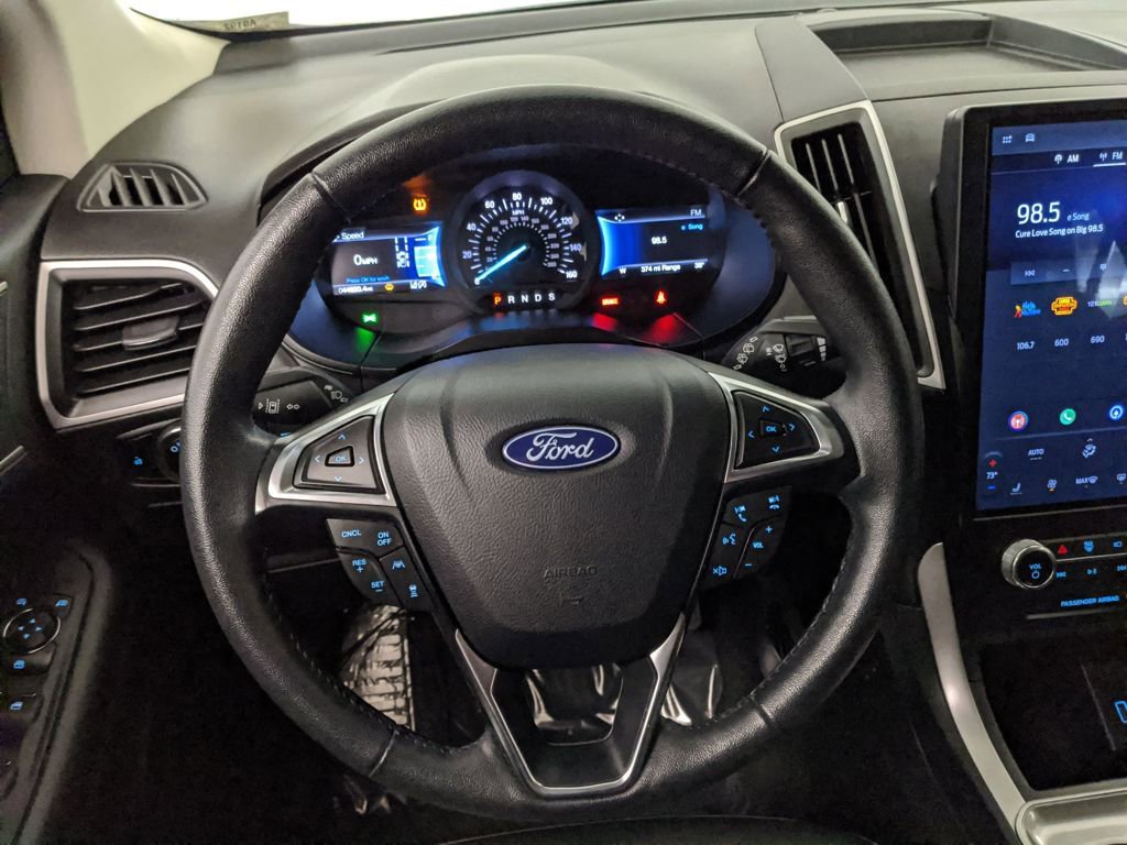 Certified 2024 Ford Edge SEL image 17