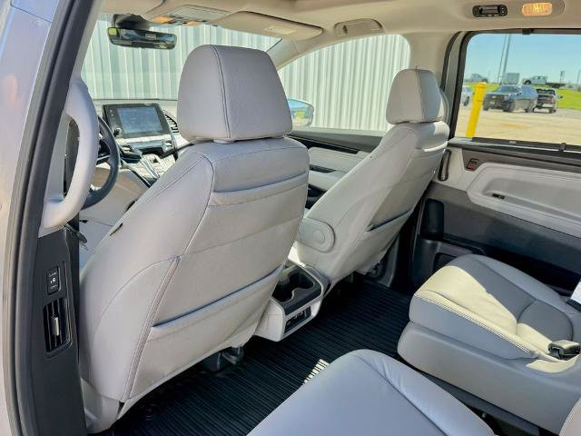Used 2023 Honda Odyssey Touring image 14