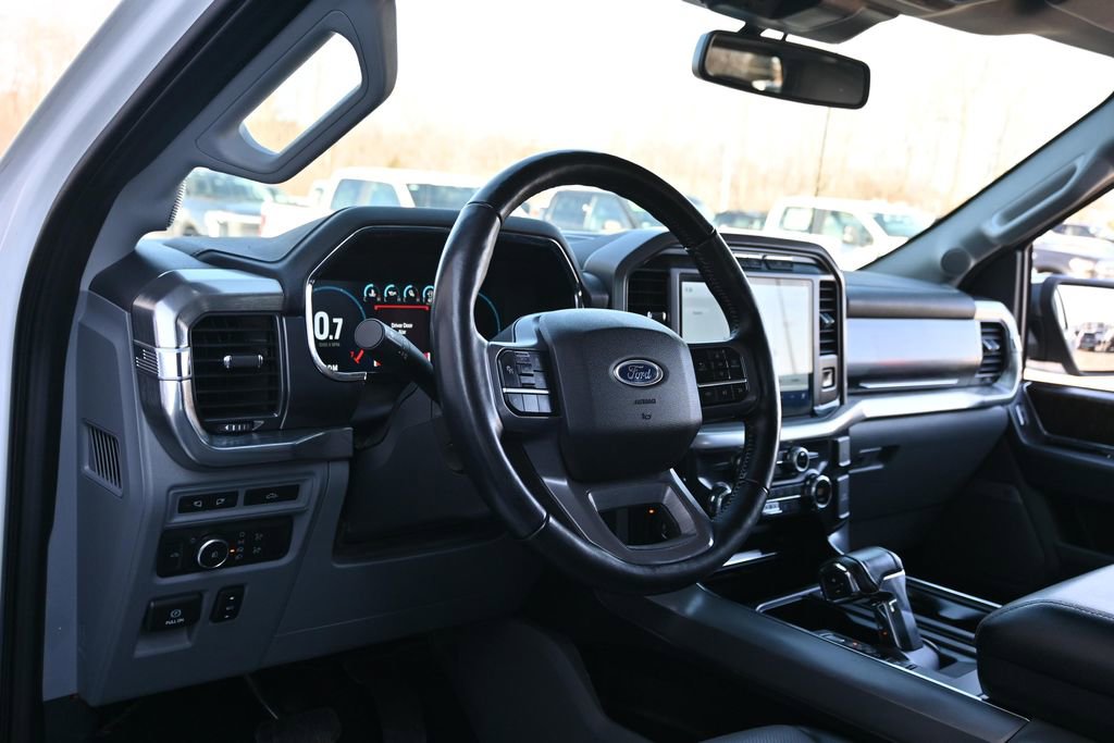 Certified 2021 Ford F150 Lariat w/ Equipment Group 502A High image 19