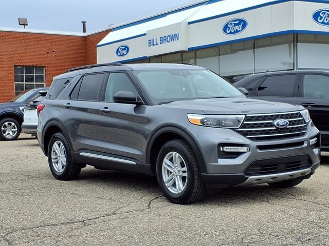 Certified 2023 Ford Explorer XLT w/ Equipment Group 202A