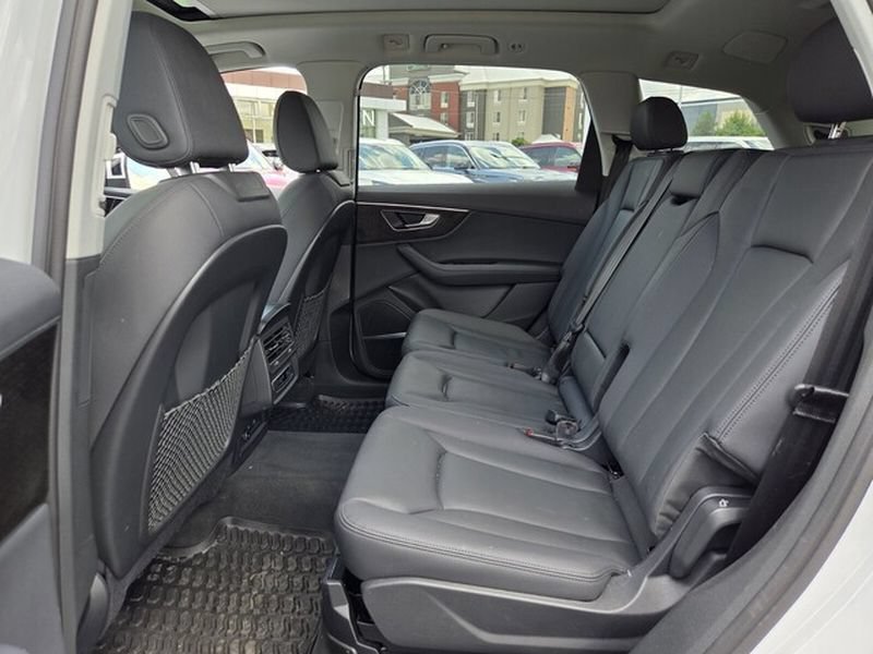 Used 2024 Audi Q7 2.0T Premium Plus AWD/4WD image 12