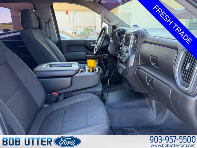 Used 2022 Chevrolet Silverado 2500 LT w/ Convenience Package AWD/4WD image 5