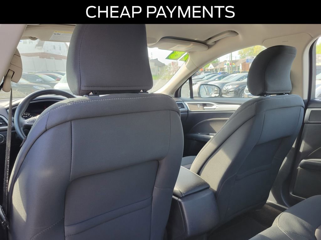 Certified 2018 Ford Fusion SE image 10