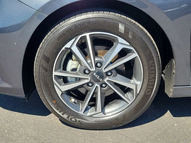 Used 2024 Kia Forte LXS image 26