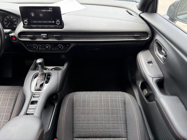 Used 2025 Honda HR-V Sport image 12