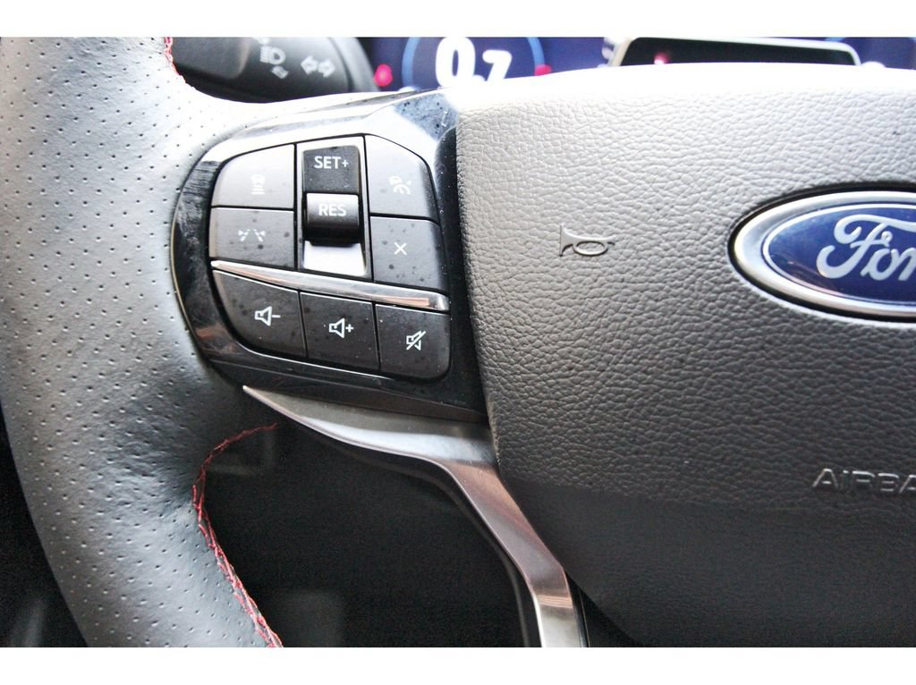 Certified 2025 Ford Explorer ST-Line w/ Premium Package RWD image 19