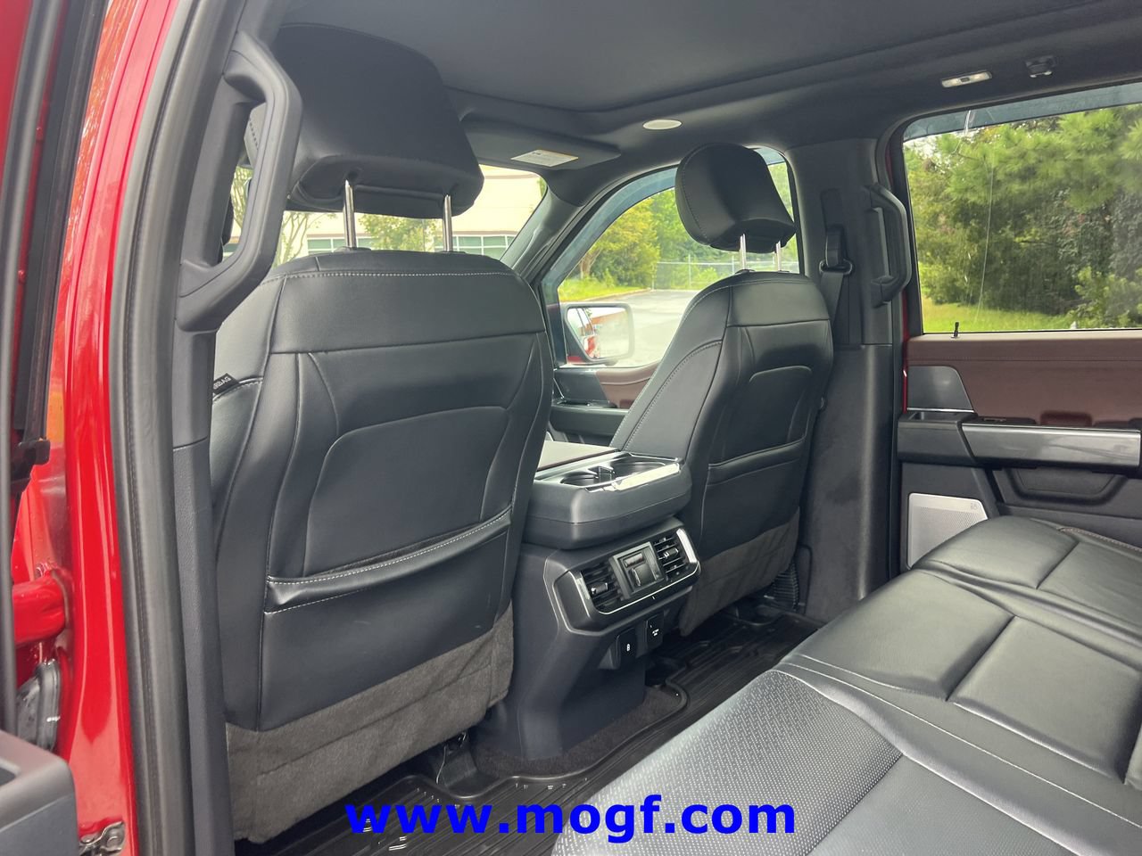 Certified 2022 Ford F150 Lariat w/ Equipment Group 502A High AWD/4WD image 24