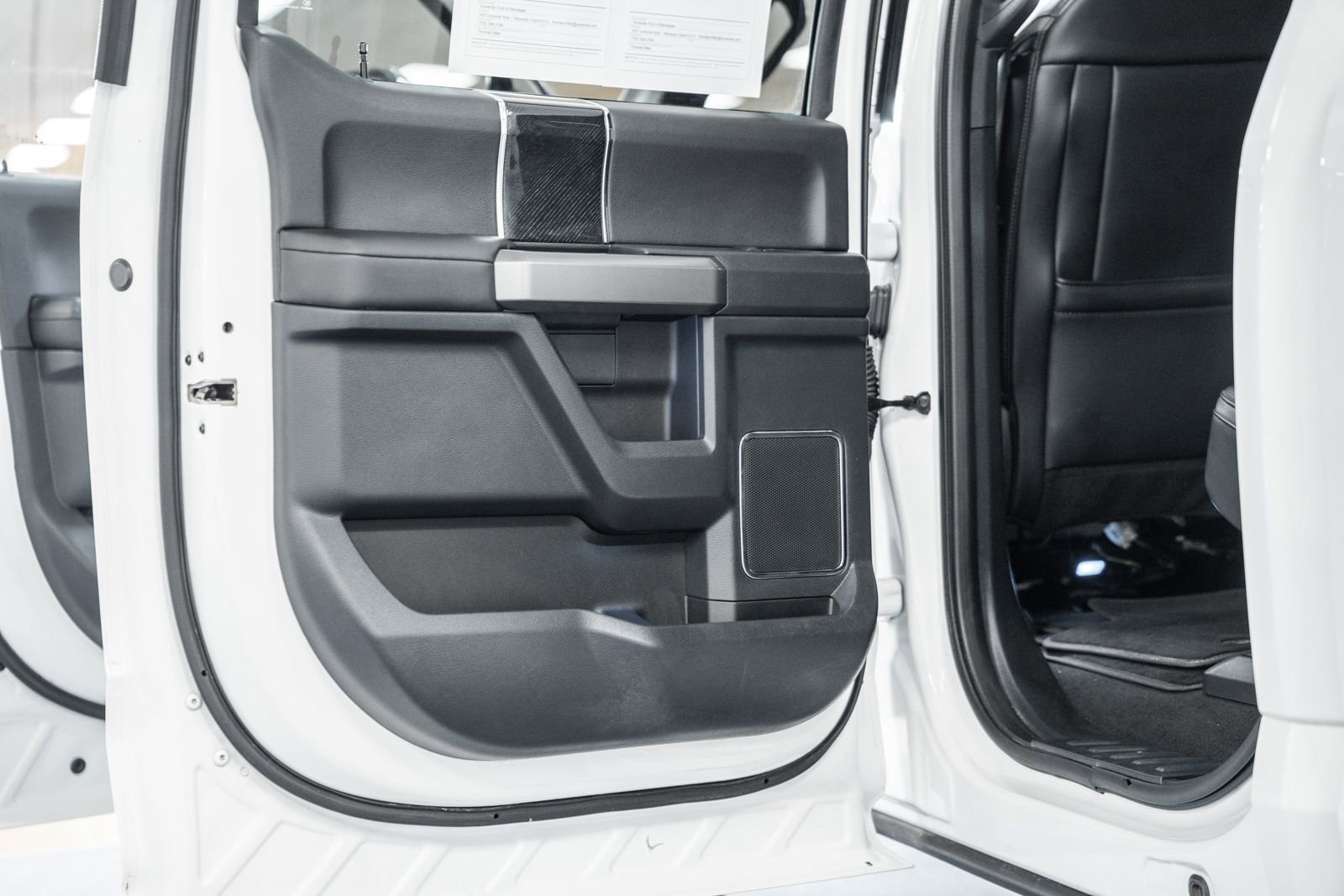 Certified 2022 Ford F250 Platinum w/ Snow Plow Prep Package image 43