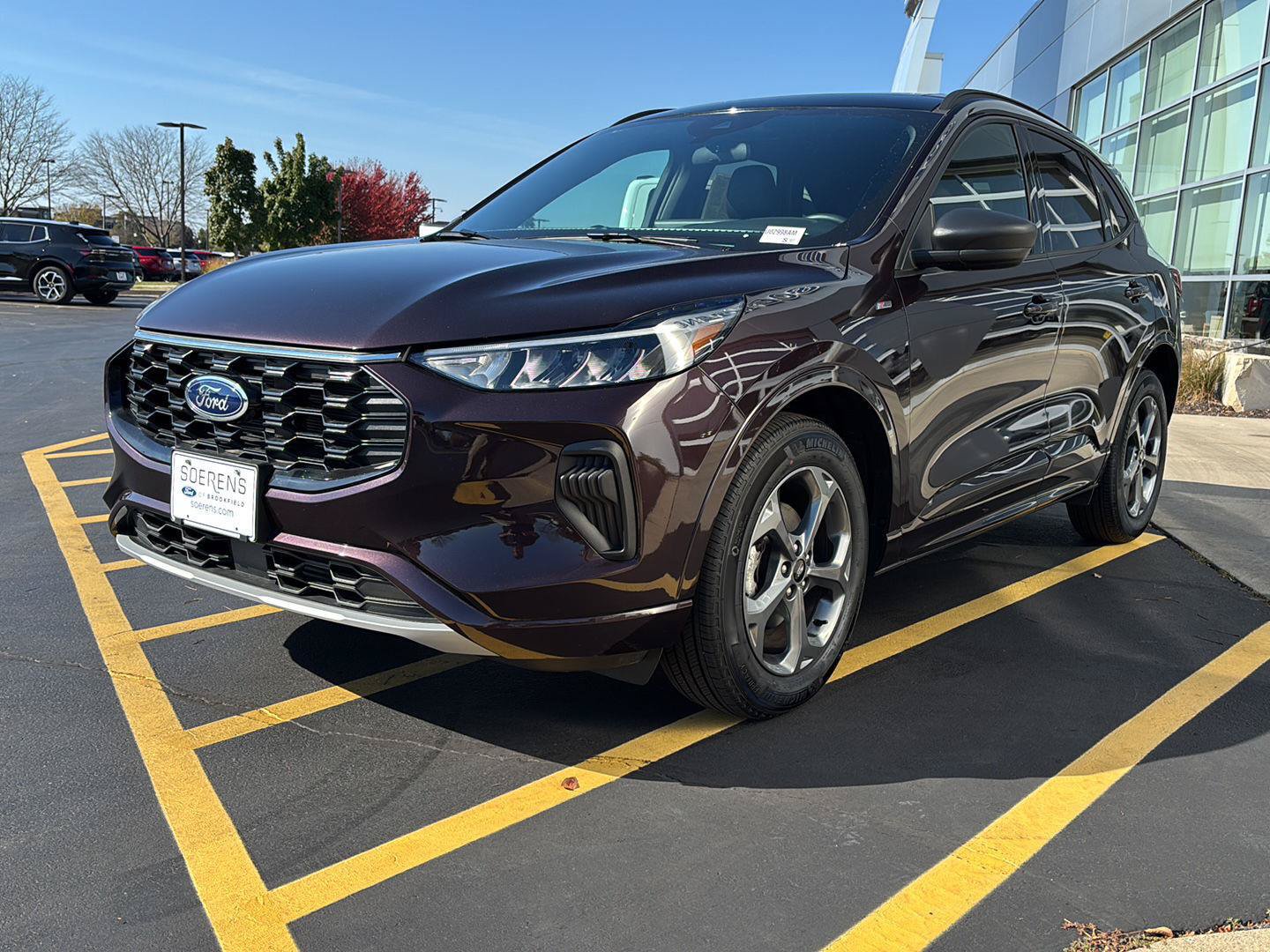 Certified 2023 Ford Escape ST-Line w/ Tech Pack #1 AWD/4WD image 3