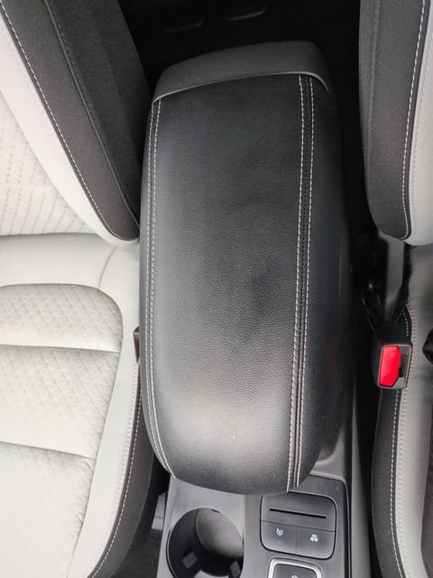 Certified 2023 Ford Escape Active AWD/4WD image 46