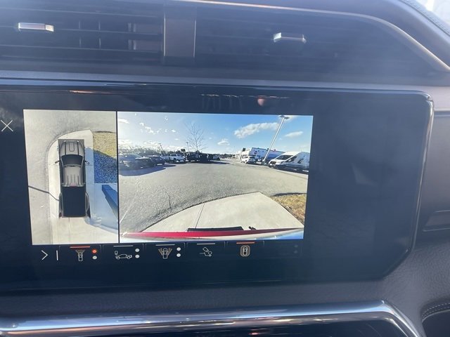 Used 2024 GMC Sierra 3500 Denali image 27