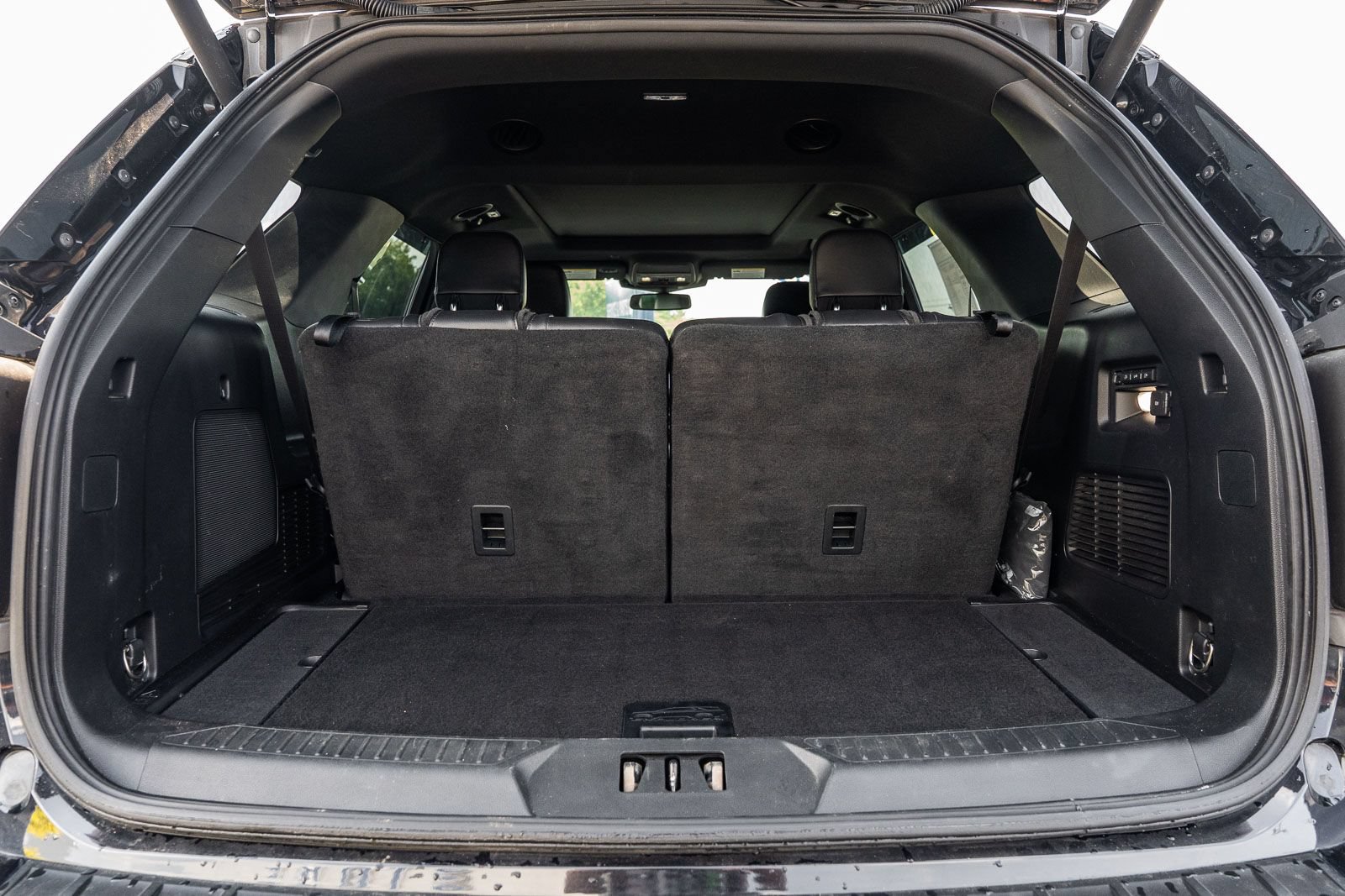 Certified 2020 Ford Explorer Limited w/ Class III Trailer Tow Package RWD image 13