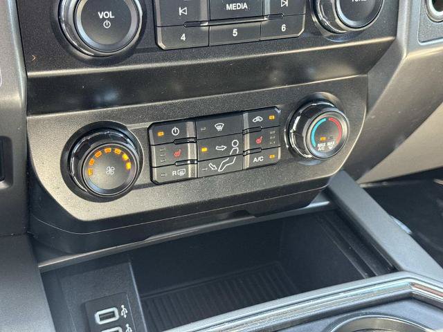 Certified 2019 Ford F250 XLT w/ XLT Premium Package RWD image 28