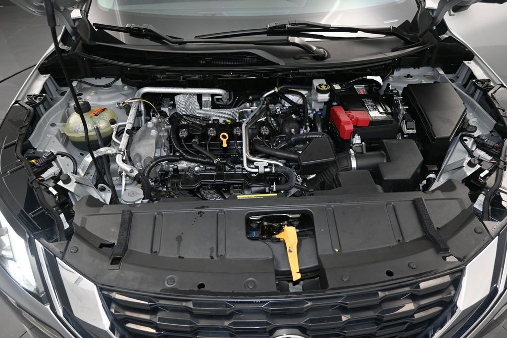 Used 2021 Nissan Rogue SV FWD image 12