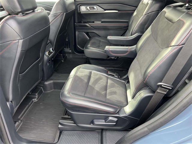 Certified 2025 Ford Explorer ST image 28