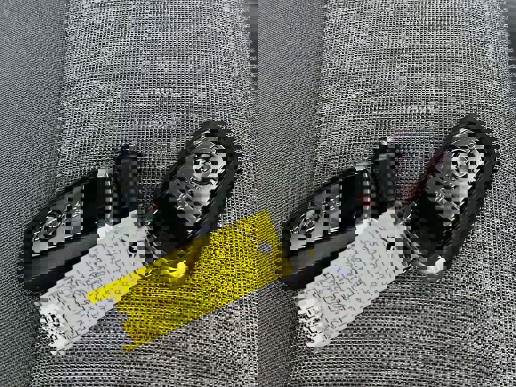 Certified 2023 Ford F150 Lightning XLT image 25