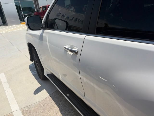 Used 2021 Lexus GX 460 Premium AWD/4WD image 13