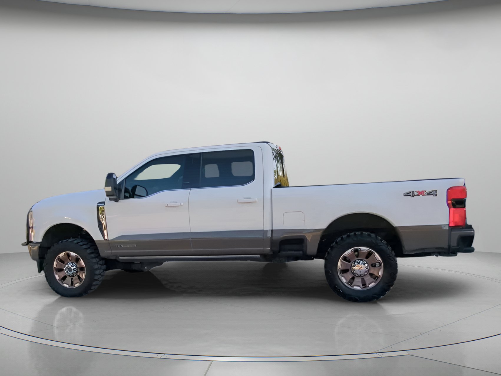 Certified 2026 Ford F350 King Ranch AWD/4WD image 17