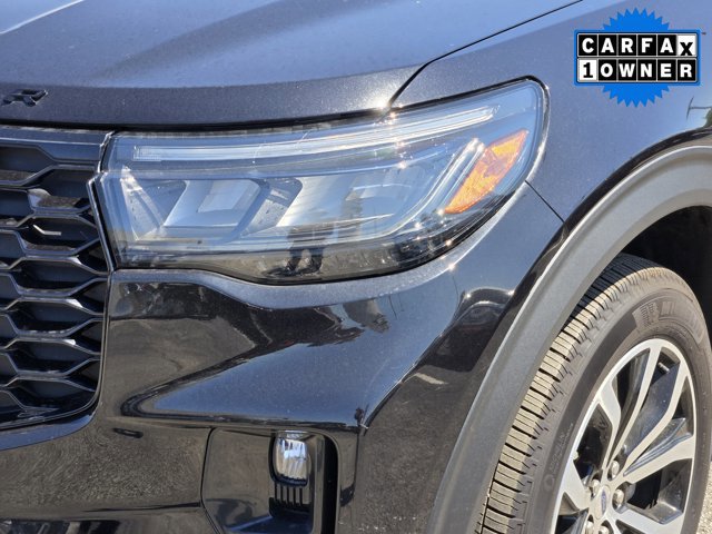 Certified 2025 Ford Explorer ST-Line AWD/4WD image 8