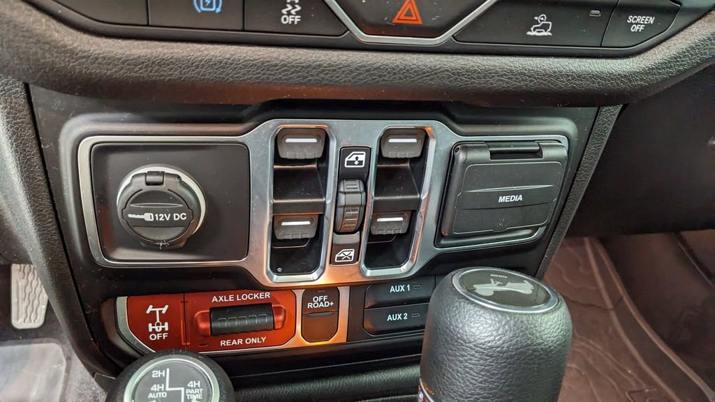 Used 2025 Jeep Wrangler Unlimited Sport S 4xe image 29