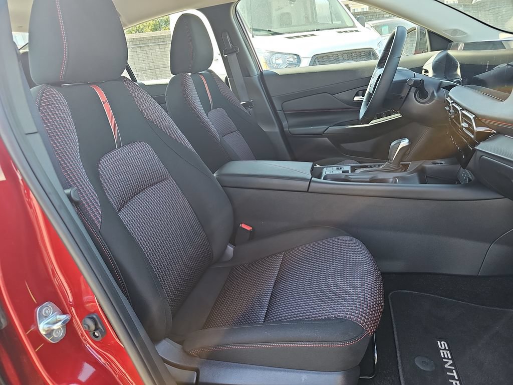 Used 2026 Nissan Sentra SR w/ SR All Weather Package FWD image 10