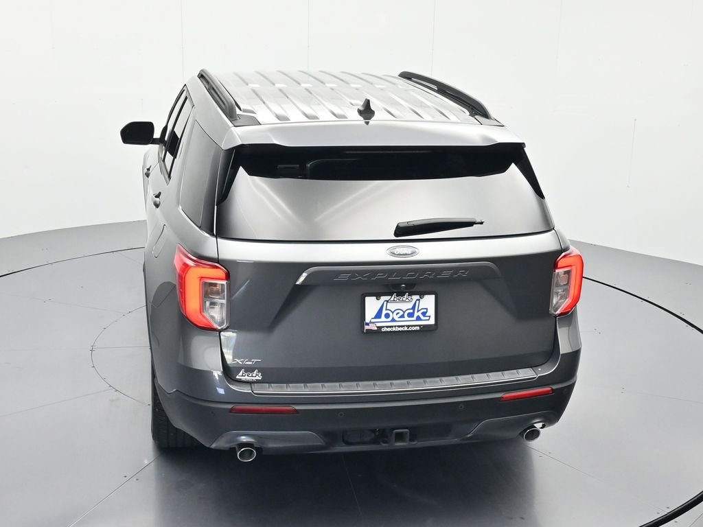 Certified 2023 Ford Explorer XLT w/ Equipment Group 202A RWD image 35