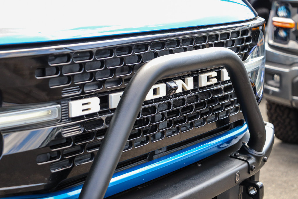Certified 2021 Ford Bronco Wildtrak AWD/4WD image 7