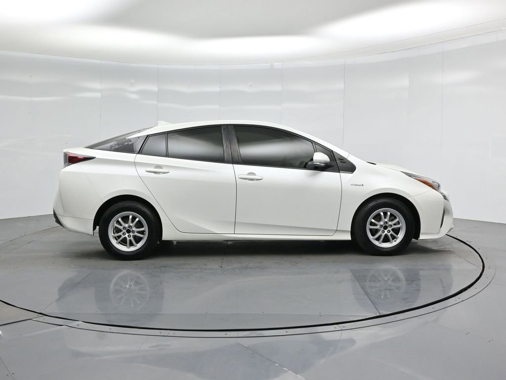 Used 2017 Toyota Prius One image 7